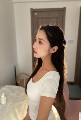 [인터넷 수집]복지 소녀 Huan'er의 수백만 장의 개인 사진이 온라인에 유출되었습니다 (1) (79P)