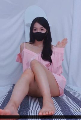 한국 TV 소녀 – 가슴 (47P)