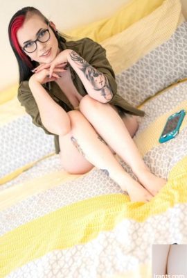 (Suicide Girls) 2022년 5월 20일 – 무덤 – 다음 단계(52P)