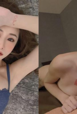 상위 100대 소녀 중 한 명은 가슴의 “Lara Double Pussy”를 좋아하기도 합니다. 그녀는 그것을 본 후 당신을 흥분하게 만드는 방법을 알고 있습니다… 그녀에게 사랑을 좀 주세요 (56P)