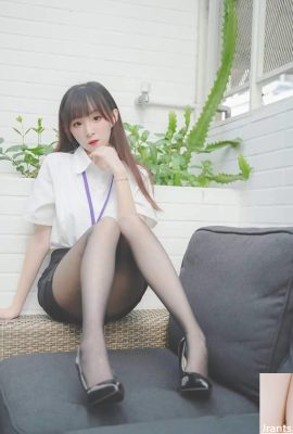 셀카 검은 스타킹