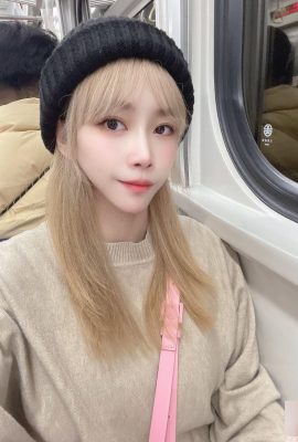 물 많고 큰 눈의 ‘주주 치’는 좋은 몸매를 숨기고 눈길을 사로 잡는다 (28P)