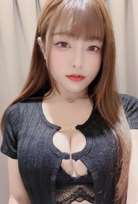 완벽한 엉덩이 “mi’er”는 너무 가득하여 흰색과 아름다운 가슴으로 넘쳐나려고합니다 (17p)