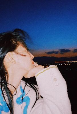 섹시한 작은 악마 “Zhang Ruonan”은 눈길을 끄는 그림에 제한이 없습니다 (16p)