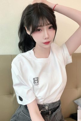 옆집 “자매”가 유혹에서 폭발했습니다 (26p)