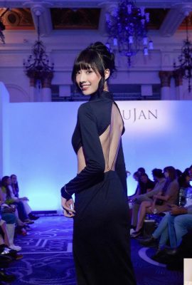 최고의 얼굴은 너무 달콤한 “Ga Lin”공정하고 아름다운 피부 (18p)