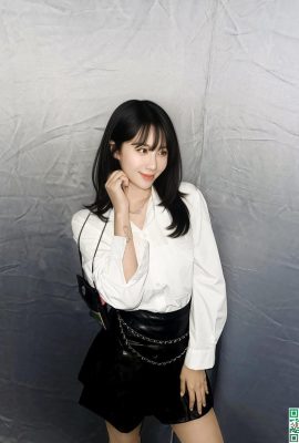 눈길을 끄는 그림은 무제한이며 “Xia Qing”은 놀라운 인물을 가지고 있습니다! (20p)
