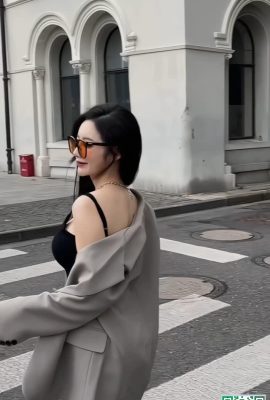 깊은 V 분열을 가진 큰 가슴 소녀 “Xinpei Mandy”는 꽤 눈길을 끄는 것입니다 (20p)