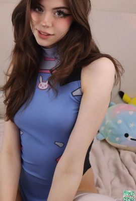 Hannahowo – D.Va (14p)