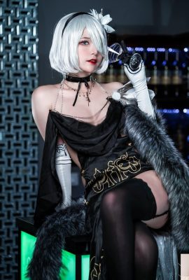 Coser “Juyi”는 다양한 의상을 입고 싶어합니다 (10p)