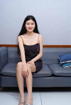 National Model Lingling의 개인 신체 사진 세트 (101p)