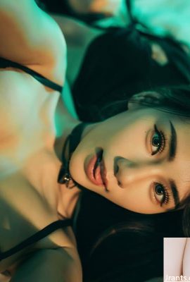 “사랑 첩과 대모”는 너무 고의적 인 가슴 길이를 가지고 있습니다! (10p)