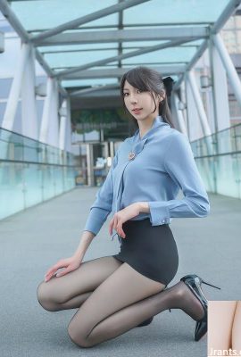 아름다운 기질 “Chris”Super Sweet Smile은 당신을 정복합니다 (10p)