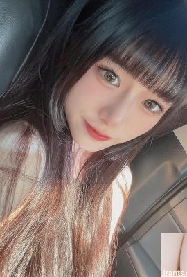 패션 모델 “Yuxin”은 그녀에게 푹 빠질 것입니다 (10p)