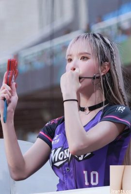 치어 리더 소녀 “Rina 1128″그녀의 오랫동안 숨겨진 좋은 모습을 해방합니다 (10p)