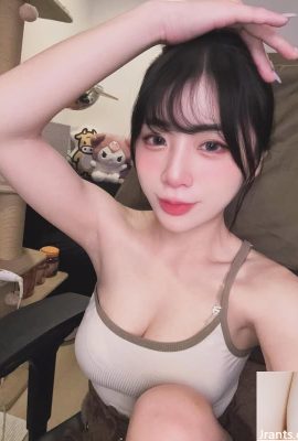 “Miqin”은 비키니를 착용 할 때 좋아 보인다 (10p)