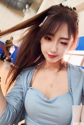 최고 수준의 큰 가슴 “Fang Xiaohui”는 단순히 요정입니다 (10p)