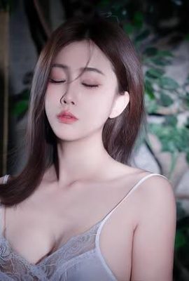 “Jia 지아ng Luoyuan Lunar”는 너무 많은 체형을 가지고 있습니다 (10p)