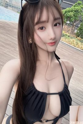 “그것에 대해 생각”달콤하고 섹시한 오목한 곡선은 사람들이 열심히 사랑하기를 원하게 만듭니다 (10p)