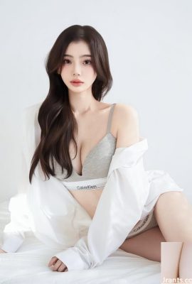 우아한 아름다움 “Phoebe”는 신선한 미소와 날씬한 인물이 있습니다.