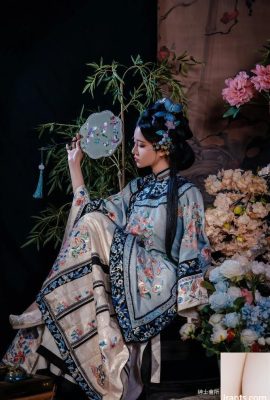 Nnian 유카 묘소 (71p)