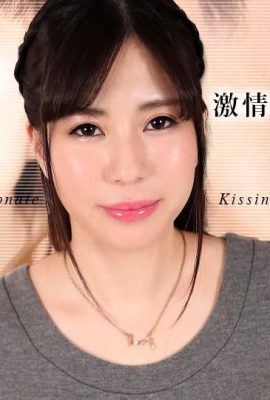 (Takashima Kana) 열정적 인 키스와 참여 (27p)