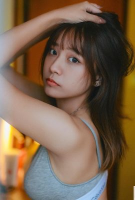 긴 다리가있는 예쁜 소녀 “Baoni”는 완벽한 허리를 가지고 있으며 매우 섹시합니다 (10p)