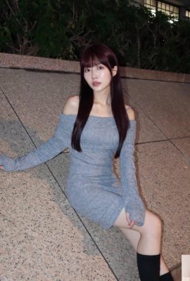 아름다운 여신 “wenting”은 무적이며 웃으며 당신의 마음을 녹입니다 (10p)