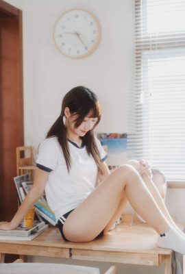 최고 여신 “Nemo”의 완벽한 인물은 중독입니다 (10p)