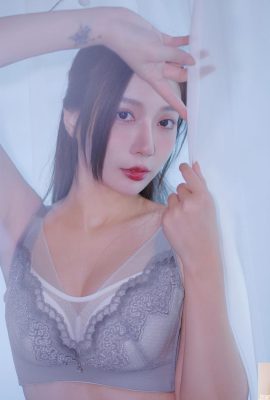 작은 얼굴 “Yi Yumichi Tsai”는 너무 미쳤던 매우 치열한 인물을 가지고 있습니다 (10p)