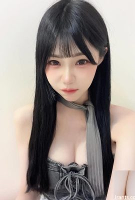 섹시한 작은 악마 “자매 린”은 큰 유혹을 가지고 있습니다 (10p)
