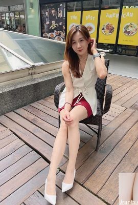 “Abie Chi”우아한 기질은 매력적입니다 (10p)