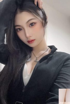 섹시한 모델 “Yu Yan”은 독특한 매력을 가지고 있습니다 (10p)