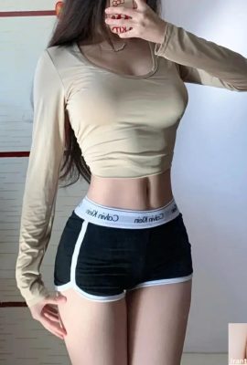 왕실 자매 “Jessica Ruoxuan”은 그녀에게 푹 빠질 것입니다 (10p)