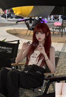 붉은 머리 소녀 “Xiaomu”기질과 섹시의 조합 (10p)