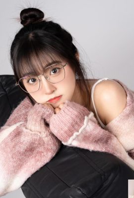 큰 눈의 달콤한 소녀 “Dashi C”뜨거운 인물은 모두의 관심을 끌고 있습니다 (10p)