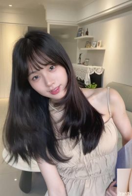 “Xu Yun”은 너무 섬세하고 달콤한 섬세한 얼굴을 가지고 있습니다 (10p)