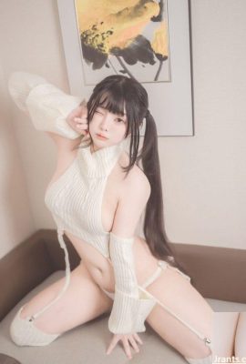 어린 소녀의 작은 보지