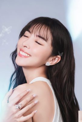 “Yuexi”달콤한 미소는 한 번에 유혹적으로 사랑에 빠졌다 (10p)