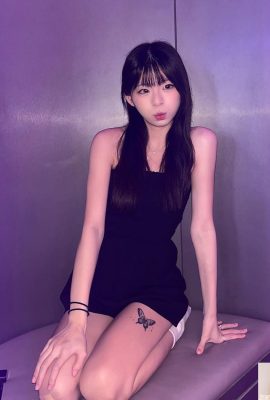 “Min Xuan”그 아름다운 다리는 휩쓸려 우아하고 매혹적이었습니다 (10p)