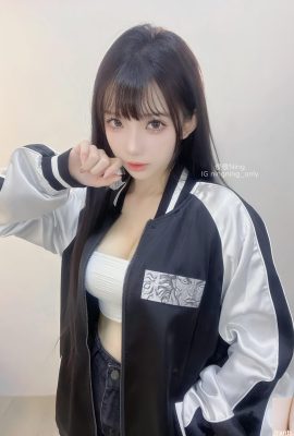 “Tanying Ning”은 어리석은 아름다운 인물을 가지고 있습니다 … 너무 뜨겁다 (10p) (