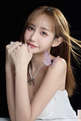 ‘장신’의 청순하고 절묘한 이목구비, 달콤한 기질이 훈훈하다 (10P)