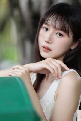 “진샤”의 다리와 뜨거운 아름다움은 참을 수 없습니다 (10P)