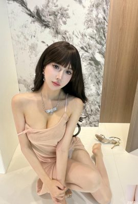 (온라인 소장) 유통기한 지난 쌀국수 “My Charming Lady” (32P)