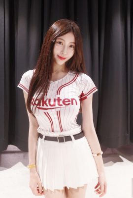 ‘샌디31’ 천사 같은 미소와 악마 같은 자태가 보기만 해도 욕정을 불러일으킨다 (10P)