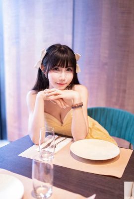 마법 같은 신체 비율로 매력적인 전기 눈을 가진 “교교아 QQE” 태극권 (10P)