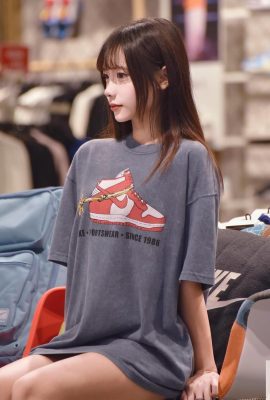 귀여운 소녀 “YY”는 날씬한 몸매와 유혹적인 곡선을 가지고 있습니다 (10P)