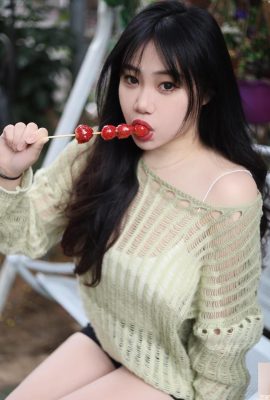 날고 싶어지는 “한”의 자랑스러운 이중 가슴 + 엉덩이 (10P)